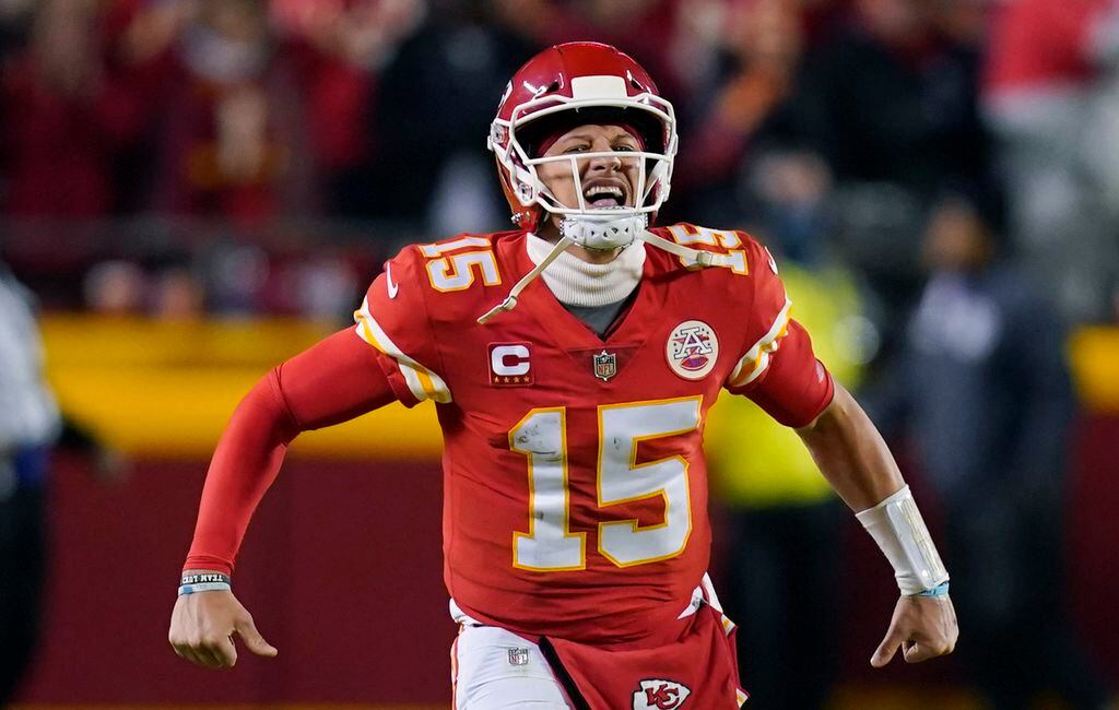 Gordon Monson: Josh Allen, Patrick Mahomes remind us that the NFL  postseason is the best in all of sports