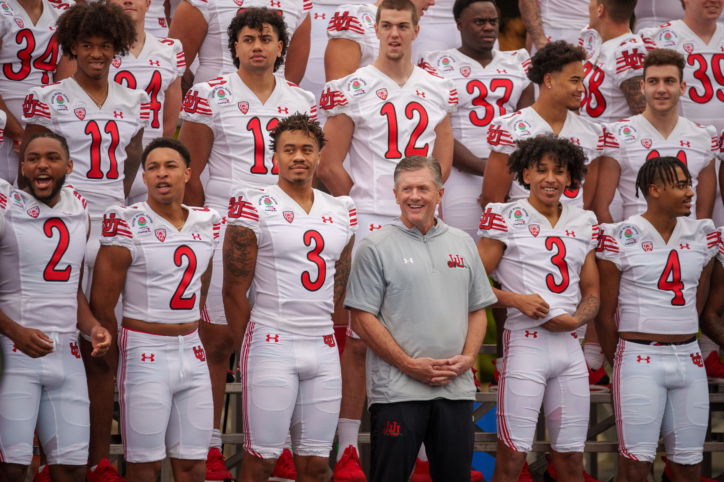 (Trent Nelson | The Salt Lake Tribune) Coach Kyle Whittingham and the Utah Utes pose for a team photo at the Rose Bowl in Pasadena, Calif., on Thursday, Dec. 30, 2021.