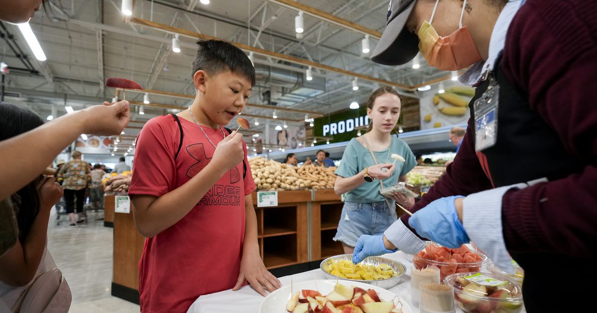 H Mart, a giant Asian food chain, opens its first Utah store – Salt Lake Tribune