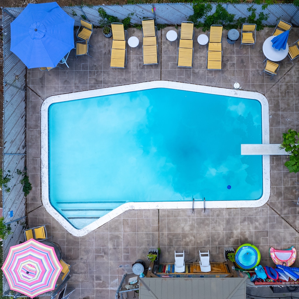 An app lets homeowners profit off their pools, but raises questions