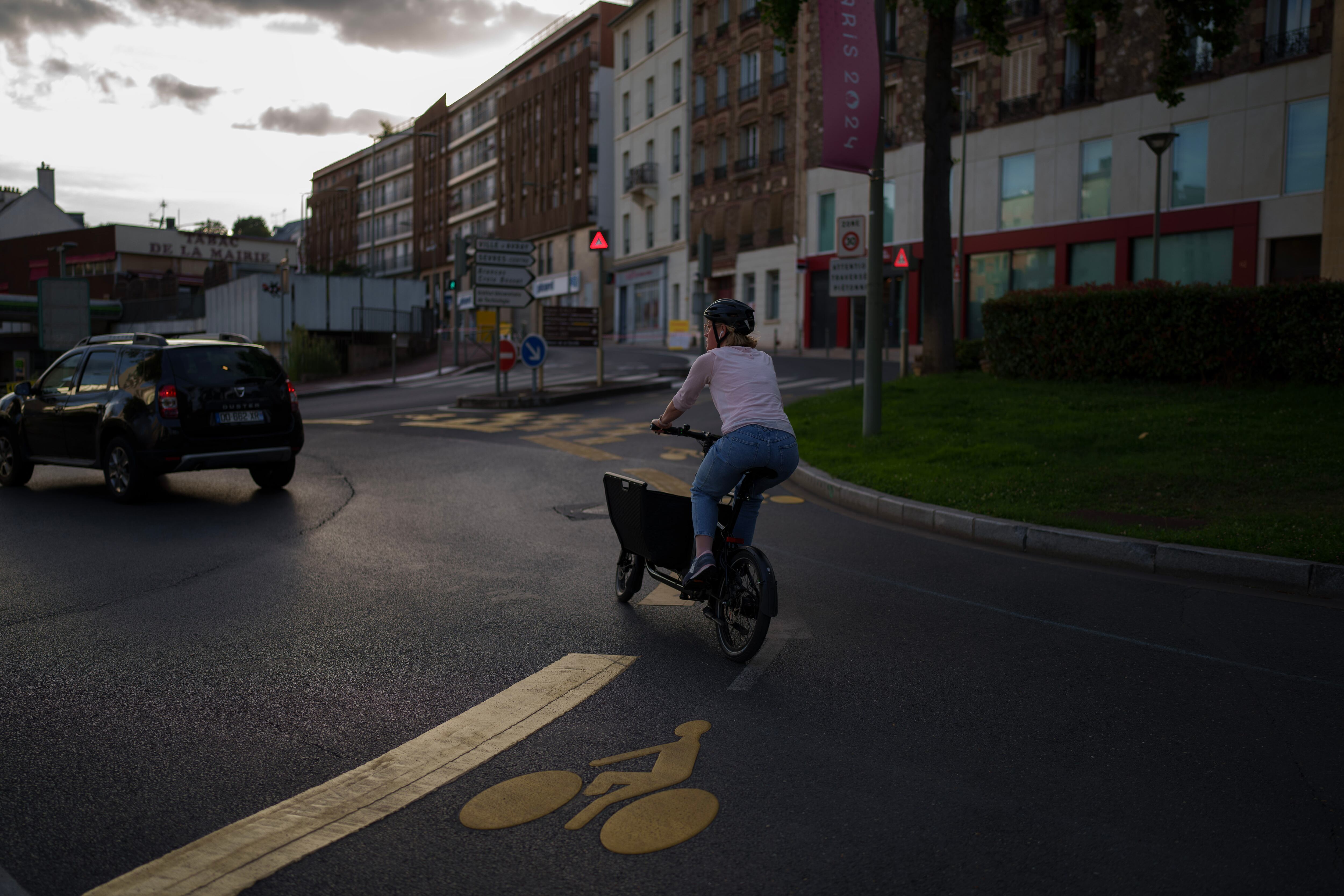 (Chang W. Lee | The New York Times) A hilly stretch of the marathon course for the Paris 2024 Summer Olympics, on Aug. 7, 2024. From steep climbs to quad-crushing downhills, competitors in Paris face what is almost certainly the most difficult marathon course in the history of the Games.