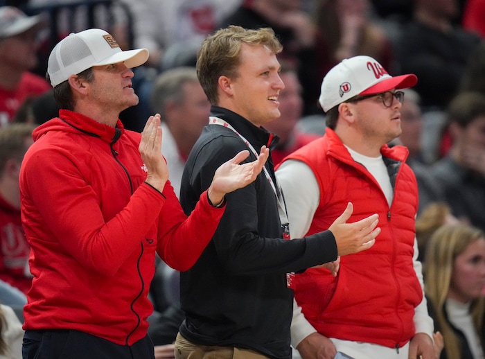 (Bethany Baker  |  The Salt Lake Tribune) Utah Utes fans cheer during the game against the Hawaii Warriors at the Delta Center in Salt Lake City on Thursday, Nov. 30, 2023.