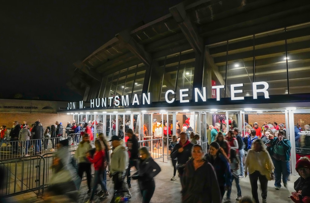 (Francisco Kjolseth | The Salt Lake Tribune) The Utah Red Rocks’ gymnastics team delivers a win against Arizona as fans exit the Jon M. Huntsman Center following the meet on Friday, February. 7, 2025.