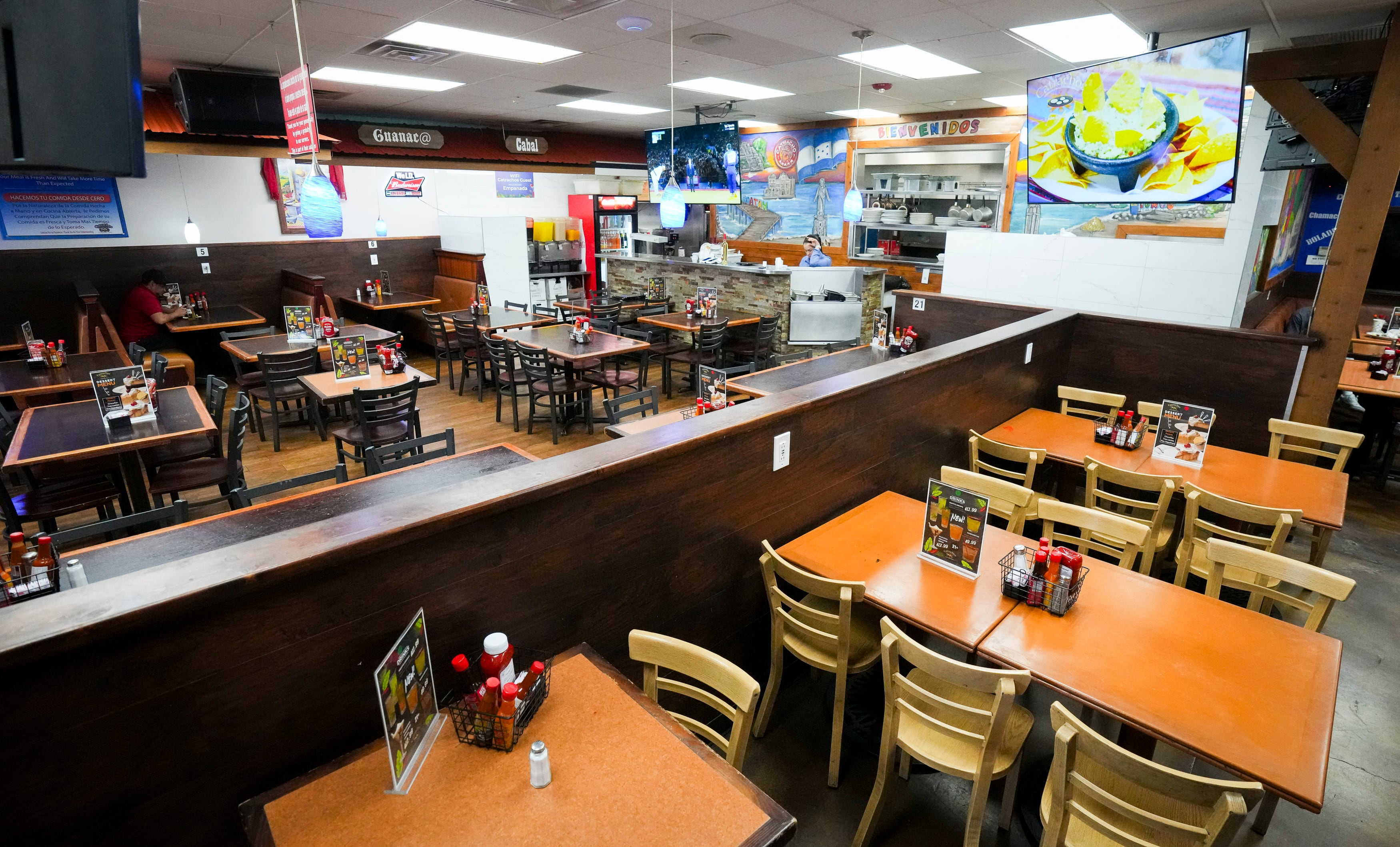 (Bethany Baker | The Salt Lake Tribune) The dining room at Catrachos in West Valley City on Aug. 1, 2024.