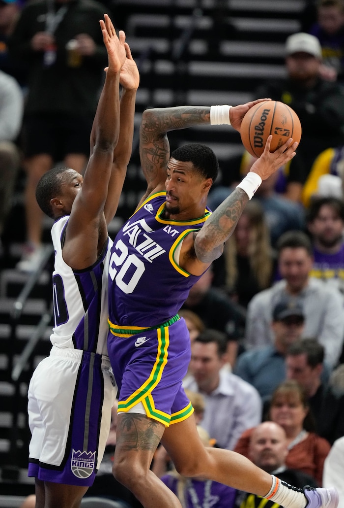 (Francisco Kjolseth  |  The Salt Lake Tribune) Sacramento Kings forward Harrison Barnes (40) pressures Utah Jazz forward John Collins (20) as the Utah Jazz host the Sacramento Kings, during NBA basketball in Salt Lake City on Wednesday, Oct. 25, 2023.