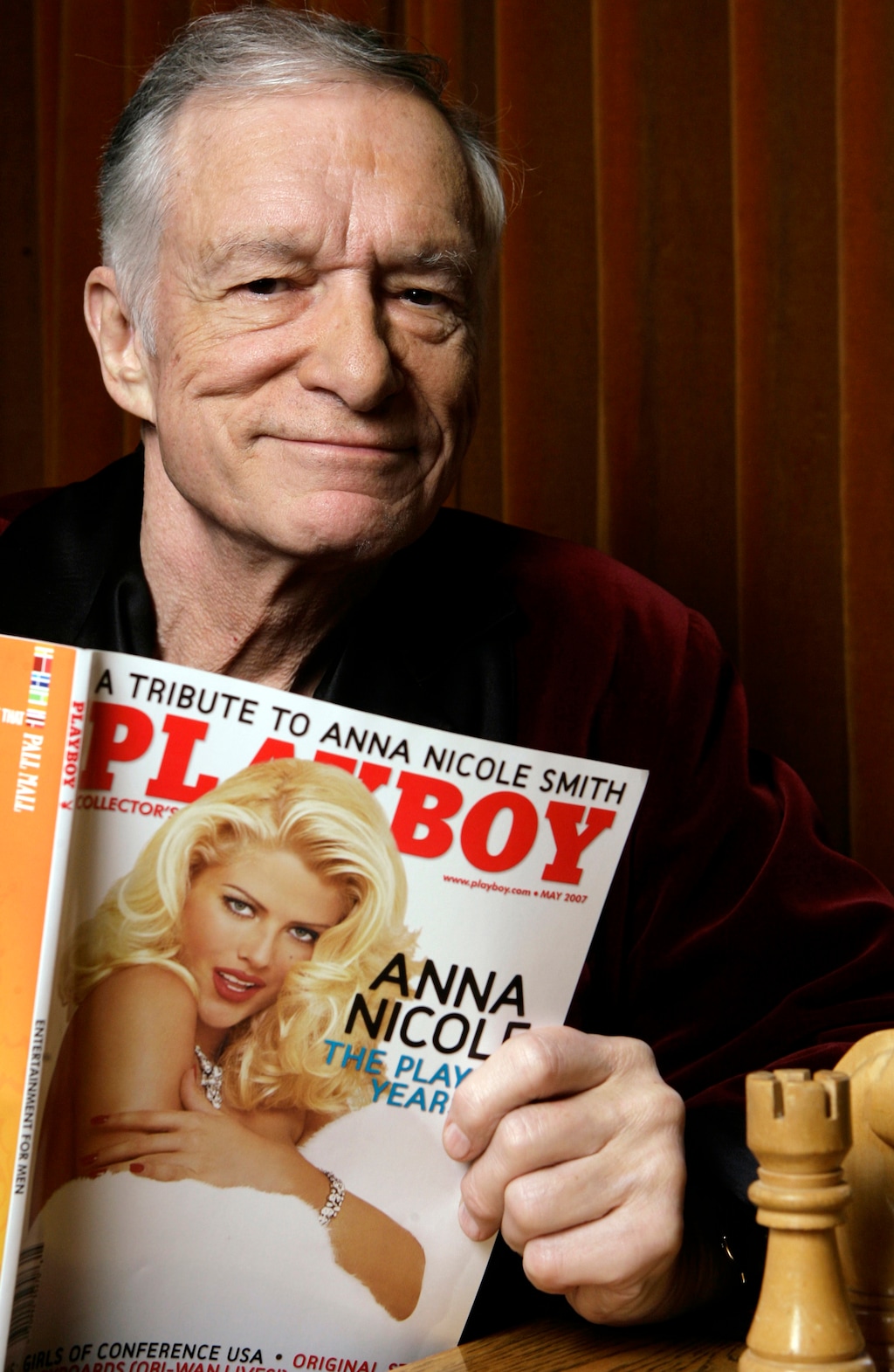 Pipe-smoking, silk-pajama-wearing Playboy founder Hugh Hefner dead at 91