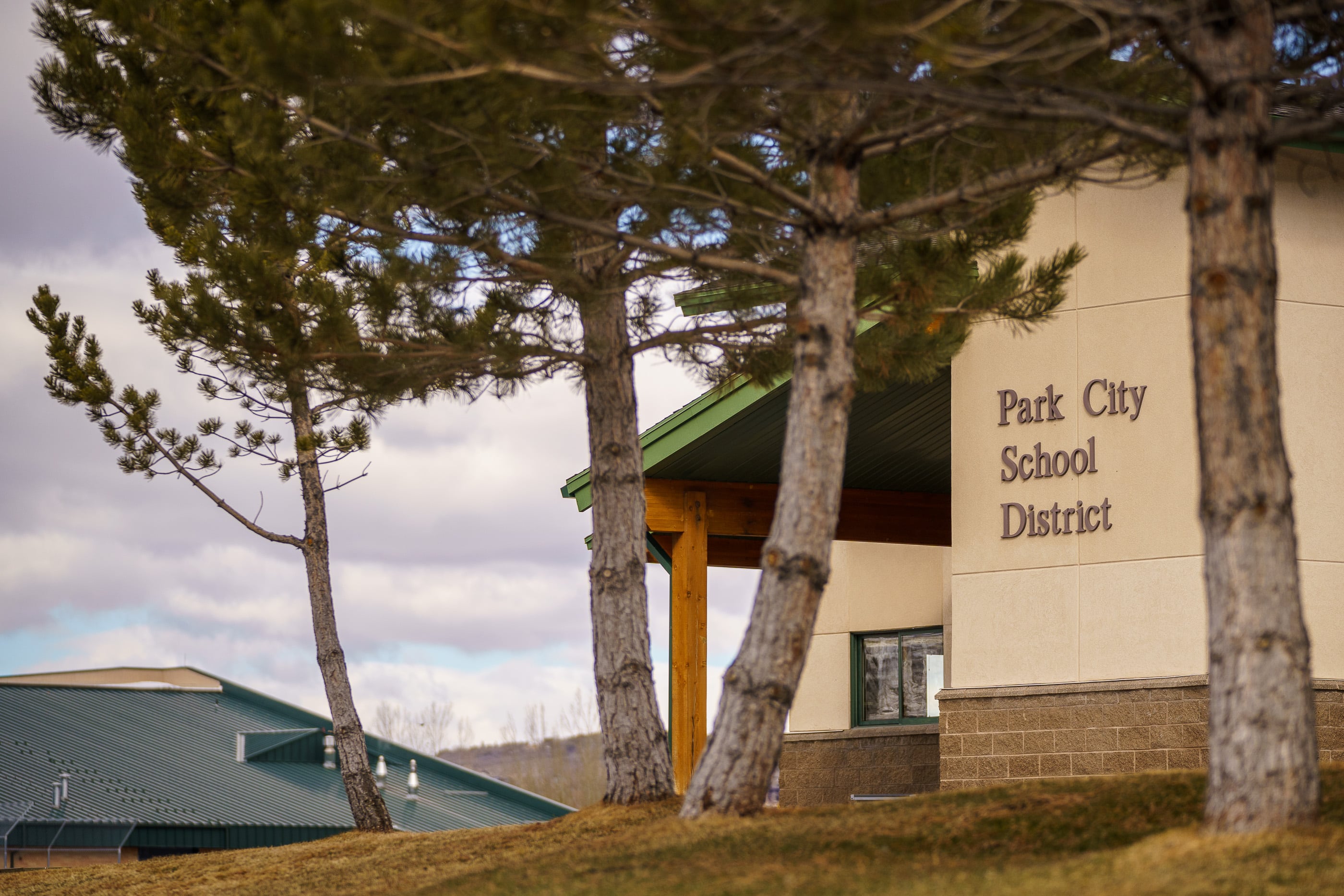 (Trent Nelson | The Salt Lake Tribune) The Park City School District offices in Park City.