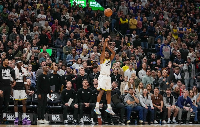 (Francisco Kjolseth  |  The Salt Lake Tribune) The Jazz bench and fans hope for the best as Utah Jazz guard Collin Sexton (2) tries to make a three point shot to tie the game agains the Golden State Warriors but fall short 140-137 during an NBA basketball game Thursday, Feb. 15, 2024, in Salt Lake City.