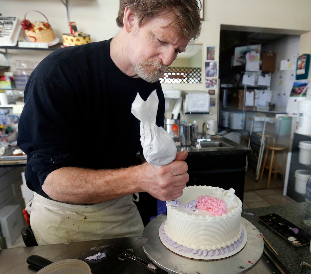 Supreme Court sides with Colorado baker who refused to make a same-sex  wedding cake