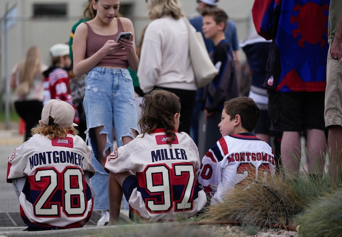 (Francisco Kjolseth  |  The Salt Lake Tribune) Hockey fans gather at the airport for the arrival of the NHL team on Wednesday, April 24, 2024.