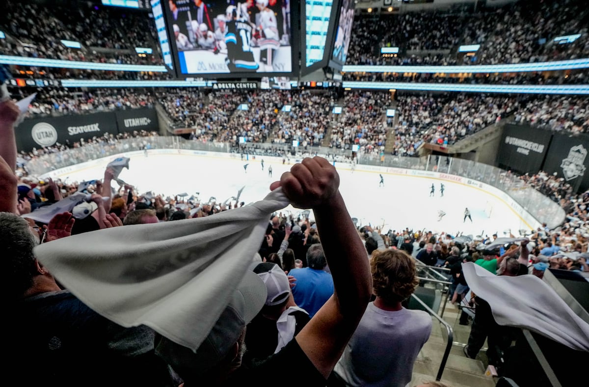 Here are the best photos from the Utah Hockey Club’s opening win