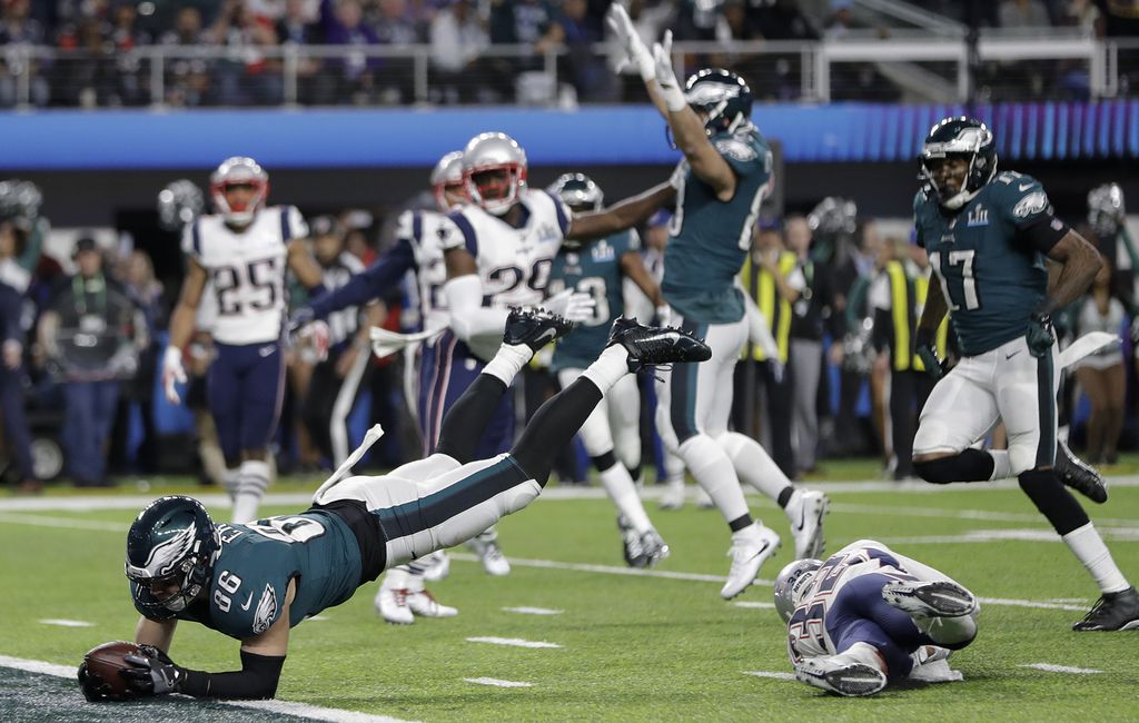 Former Philadelphia Eagles Super Bowl Hero Among Those Cut By