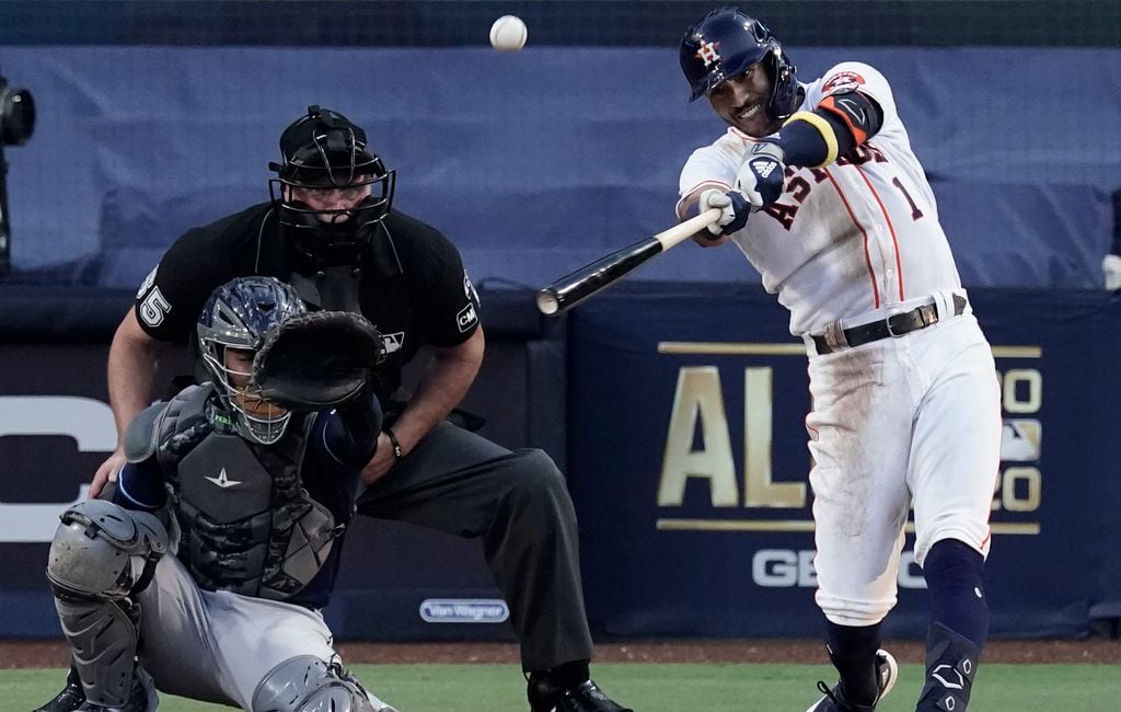 Astros walk twice with bases loaded in 9th, beat Rays 4-3 - The
