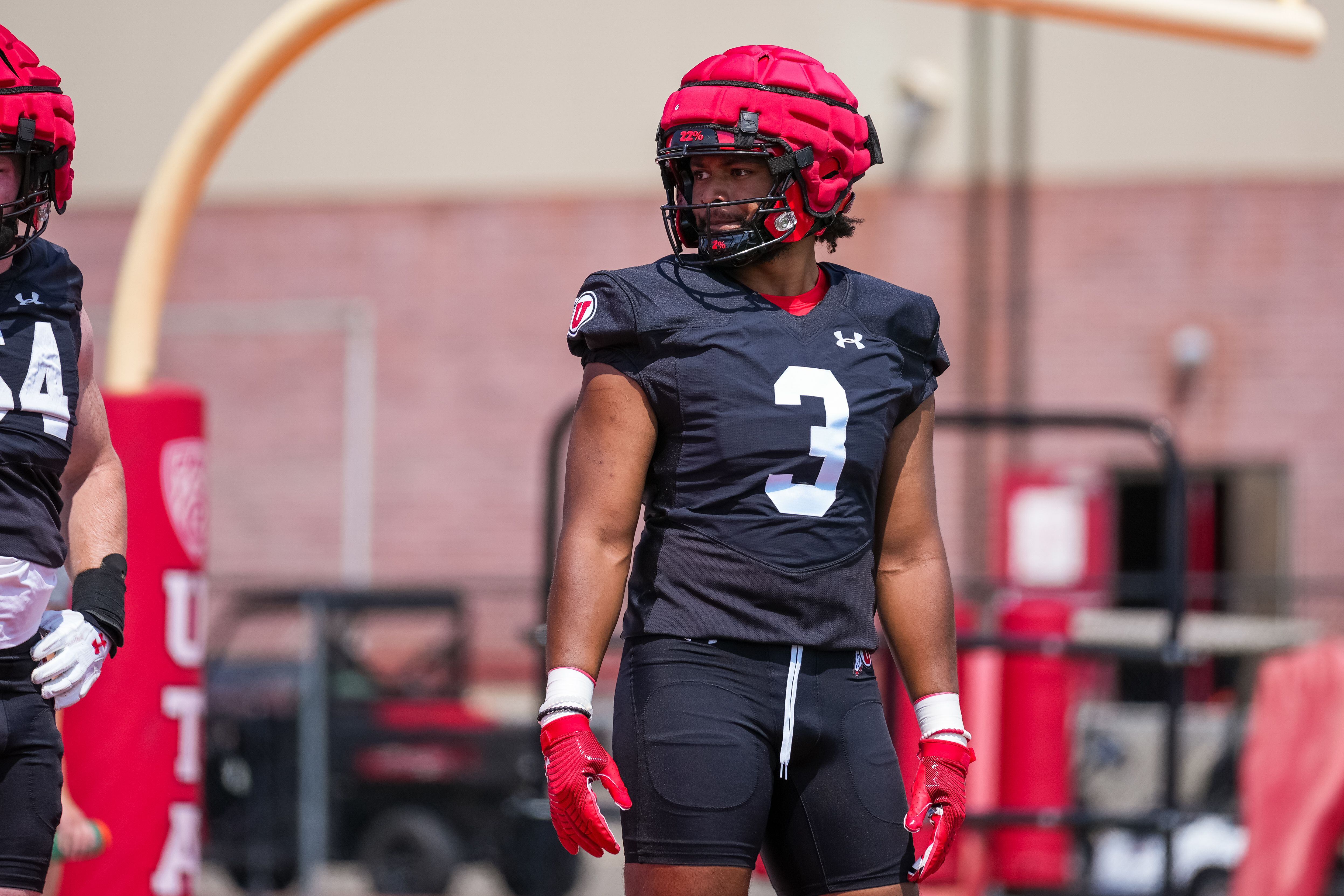 Levani Damuni, Utah linebacker' has a nice ring to it