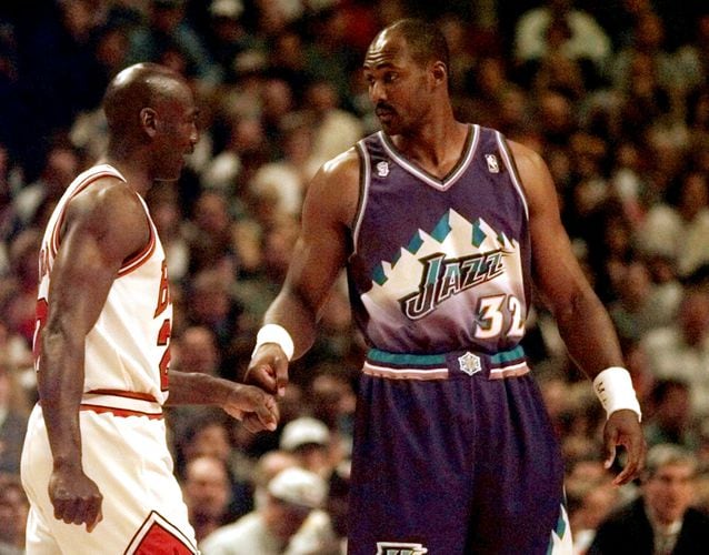 Dennis RODMAN vs Karl MALONE - 1997 NBA Finals Game 1 