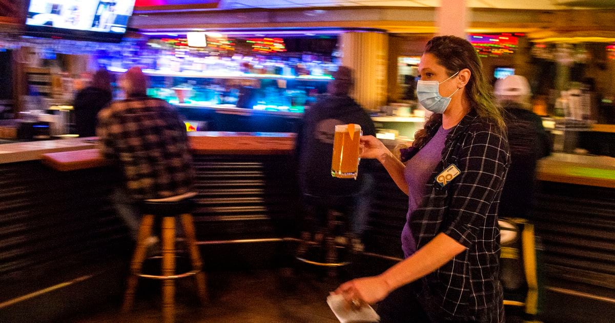 ‘This gives us a fighting chance’ — Utah lifts alcohol curfew at bars